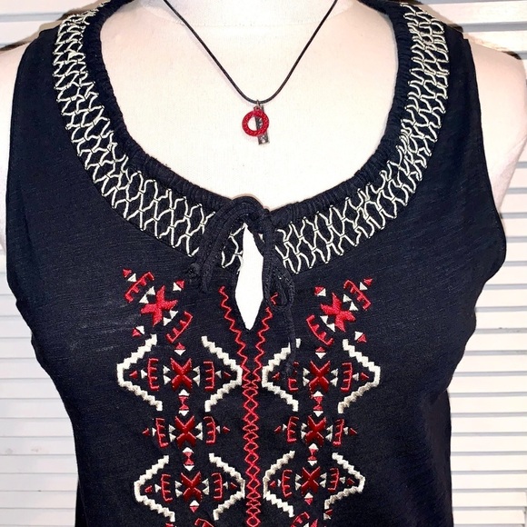 J. Jill Black and Red Embellished Sleeveless Tank Top - Picture 5 of 7